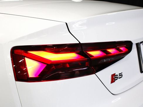 Used 2024 Audi S5 Premium image 16
