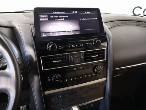 Used 2022 Nissan Armada Platinum w/ Captain's Chairs Package image 5