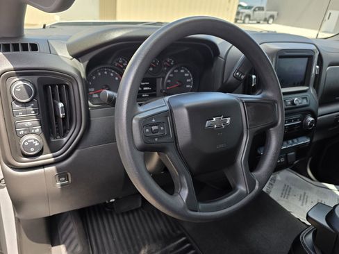 Used 2022 Chevrolet Silverado 1500 Custom Trail Boss AWD/4WD image 18