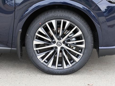Certified 2024 Lexus RX 350 w/ Convenience Package AWD/4WD image 11