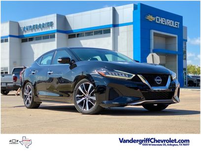 Used 2023 Nissan Maxima SV w/ Floor Mat Group