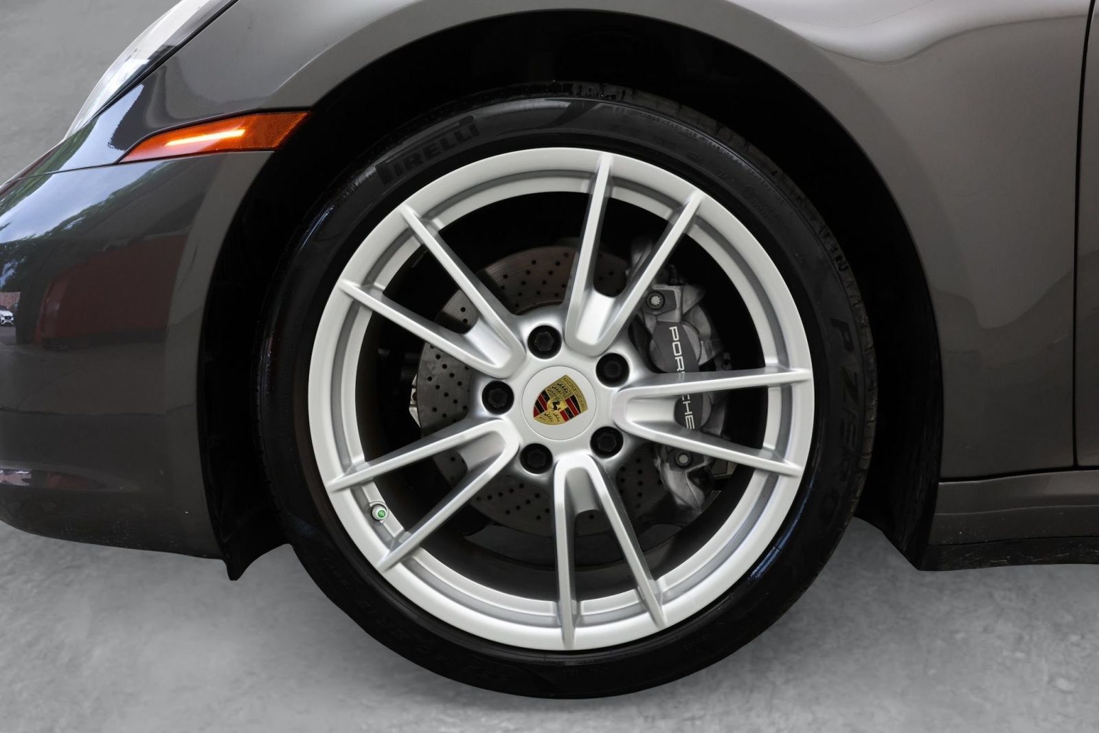 Used 2021 Porsche 911 Carrera RWD image 13