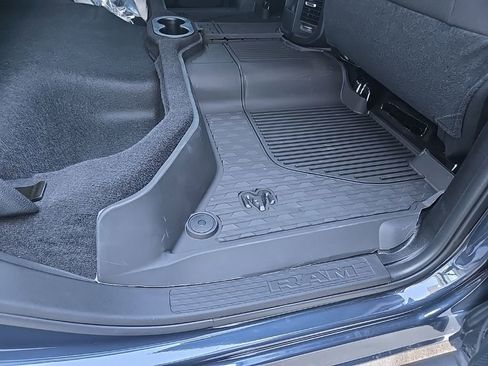 New 2026 RAM 2500 Warlock AWD/4WD image 94
