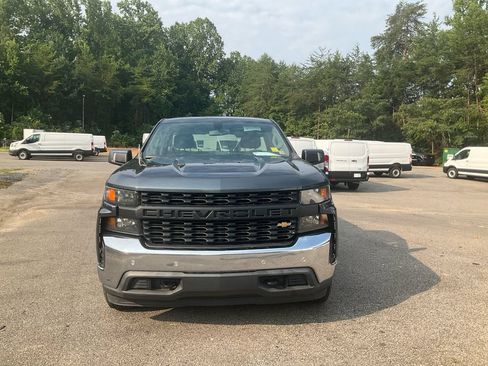 Used 2020 Chevrolet Silverado 1500 W/T w/ WT Convenience Package AWD/4WD image 2