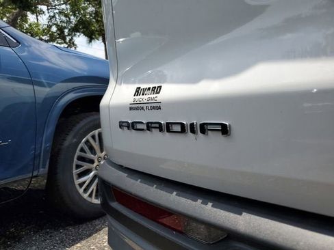 New 2026 GMC Acadia Elevation FWD image 8