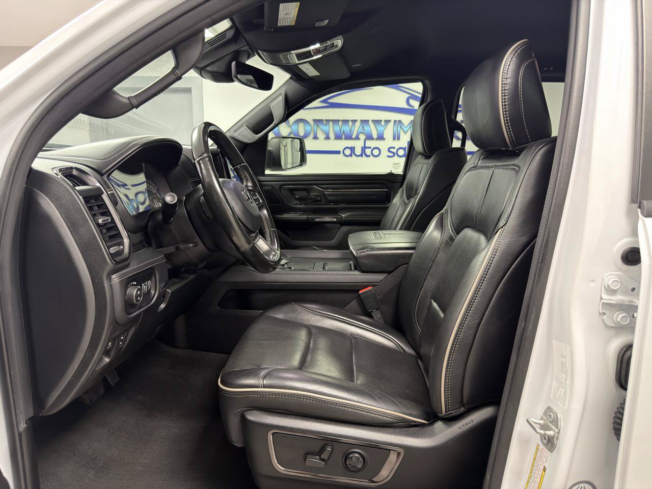 Used 2022 RAM 1500 Limited w/ Night Edition AWD/4WD image 9