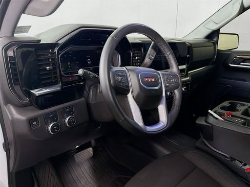 Used 2024 GMC Sierra 1500 Elevation AWD/4WD image 16