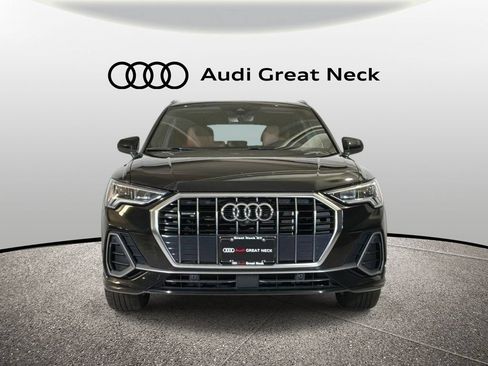 Used 2023 Audi Q3 2.0T Premium Plus w/ Premium Plus Package AWD/4WD image 23