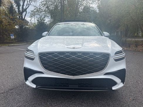 New 2026 Genesis GV70 3.5T Sport Advanced image 2