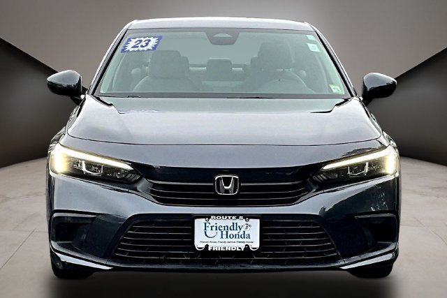 Used 2023 Honda Civic LX image 2