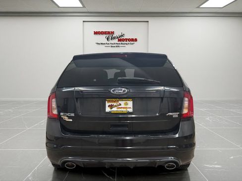 Used 2011 Ford Edge Sport w/ Driver Entry Pkg AWD/4WD image 4