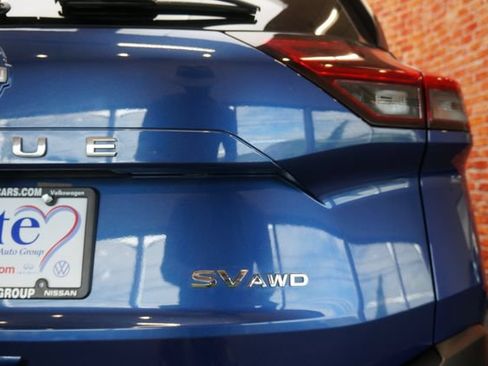 Certified 2023 Nissan Rogue SV AWD/4WD image 74