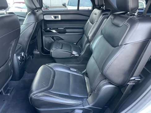 Used 2023 Ford Explorer ST w/ Equipment Group 401A AWD/4WD image 7
