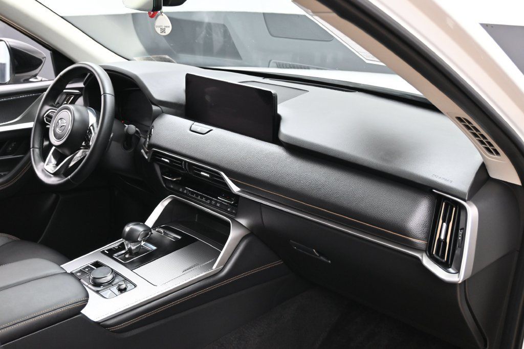 Used 2025 MAZDA CX-90 Plug-In Hybrid w/Premium Sport AWD/4WD image 37