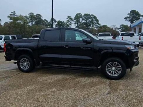 Certified 2024 Chevrolet Colorado LT w/ LT Convenience Package II image 9