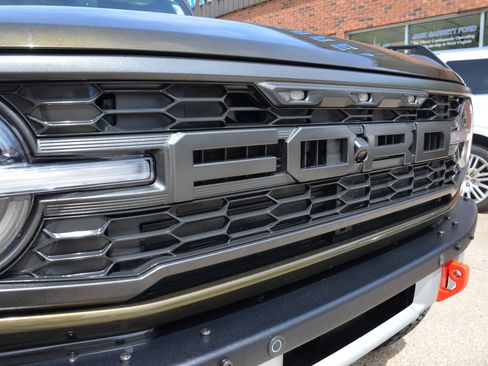 Used 2024 Ford Bronco Raptor AWD/4WD image 9