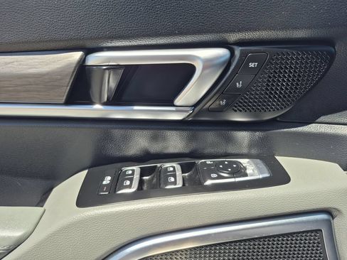 Used 2024 Kia Telluride SX X-Pro AWD/4WD image 8