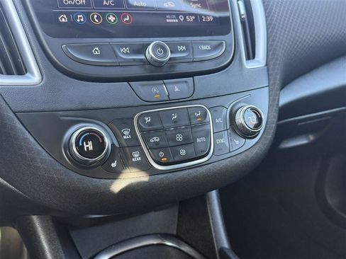 Used 2023 Chevrolet Malibu LT image 27