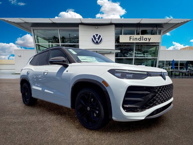 New 2026 Volkswagen Tiguan SE R-Line FWD image 1