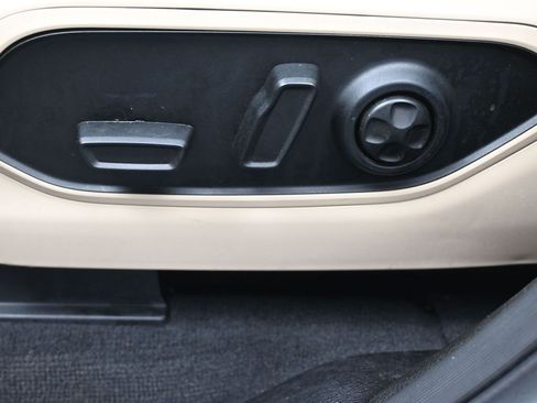 Used 2021 Jeep Grand Cherokee L Limited image 31