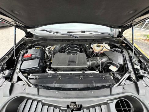 Certified 2024 Chevrolet Tahoe Premier image 3