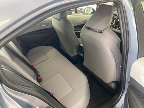 Used 2024 Toyota Corolla SE w/ SE Convenience Package FWD image 16