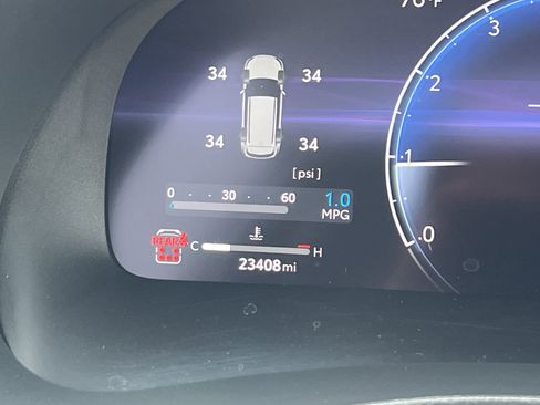 Used 2023 Toyota Highlander Platinum image 27