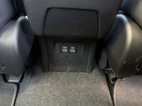 Used 2023 Toyota Prius XLE image 21