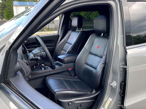 Used 2025 Dodge Durango GT AWD/4WD image 23