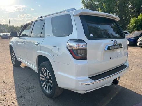 Used 2023 Toyota 4Runner Limited AWD/4WD image 3
