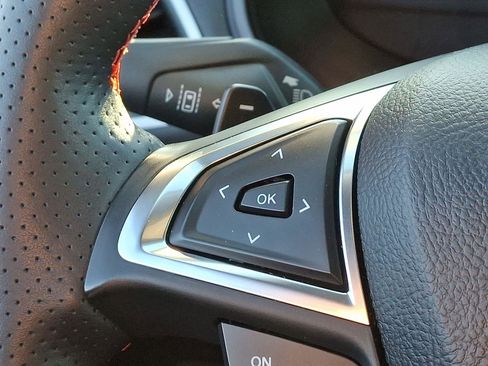 Used 2022 Ford Edge ST-Line w/ Class II Trailer Tow Package image 21