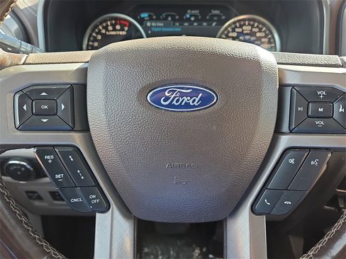 Used 2019 Ford F150 Limited w/ Trailer Tow Package image 30