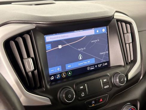 Used 2023 GMC Terrain SLT w/ Infotainment Package II AWD/4WD image 14