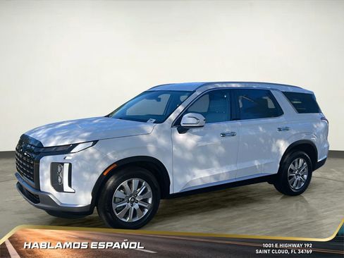 Used 2024 Hyundai Palisade SEL image 2