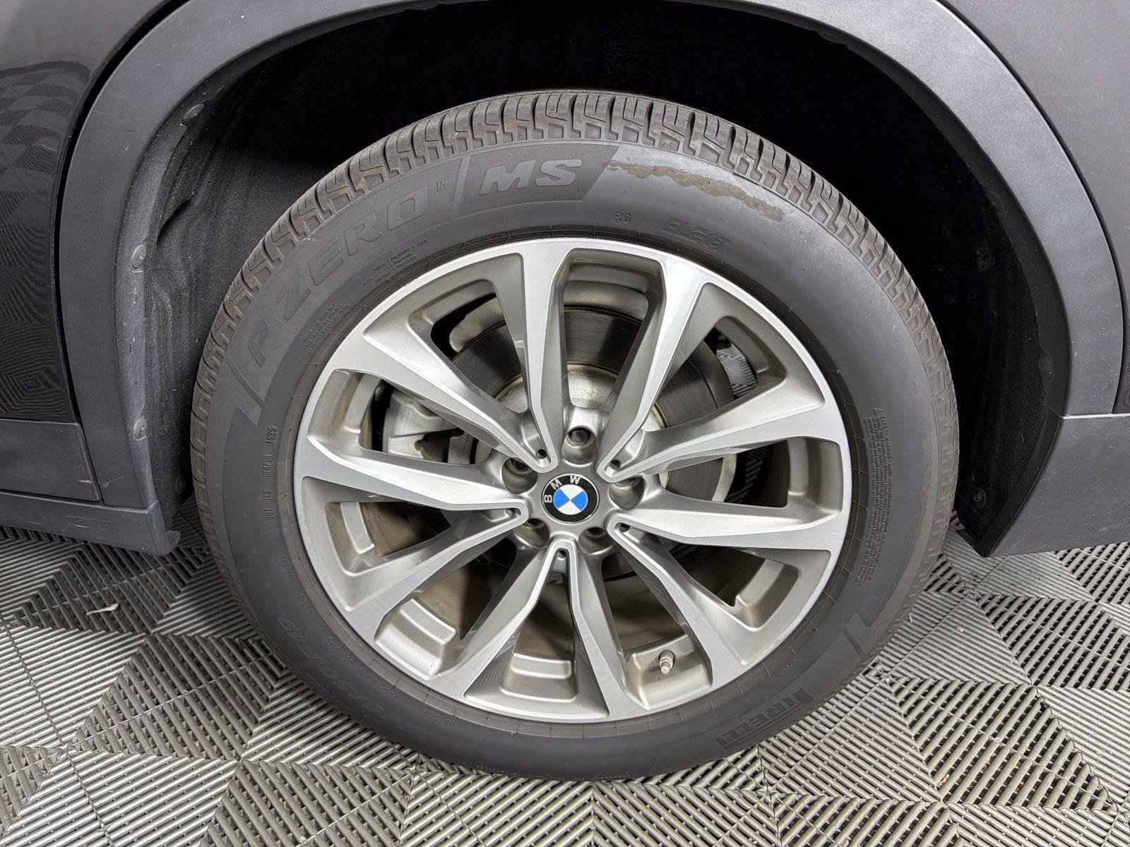 Used 2019 BMW X4 xDrive30i w/ Convenience Package AWD/4WD image 18