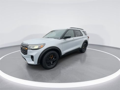 New 2026 Ford Explorer Tremor w/ Tremor Ultimate Package image 4