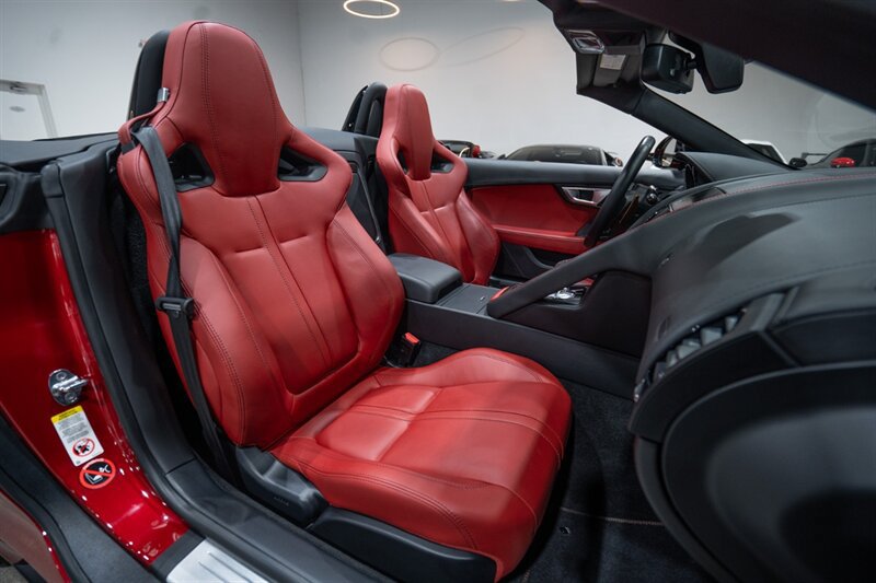 Used 2015 Jaguar F-TYPE S RWD image 33