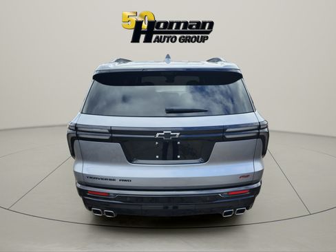 Used 2025 Chevrolet Traverse RS AWD/4WD image 4