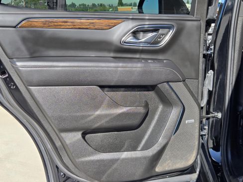 Used 2024 Chevrolet Tahoe Premier image 28
