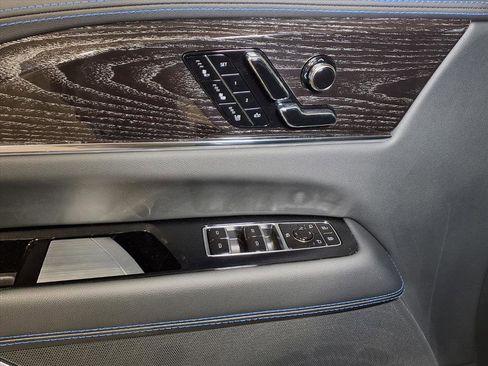 New 2026 Cadillac Escalade IQ Luxury 1 image 16