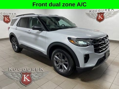 New 2026 Ford Explorer Active w/ Active Comfort Package AWD/4WD image 1