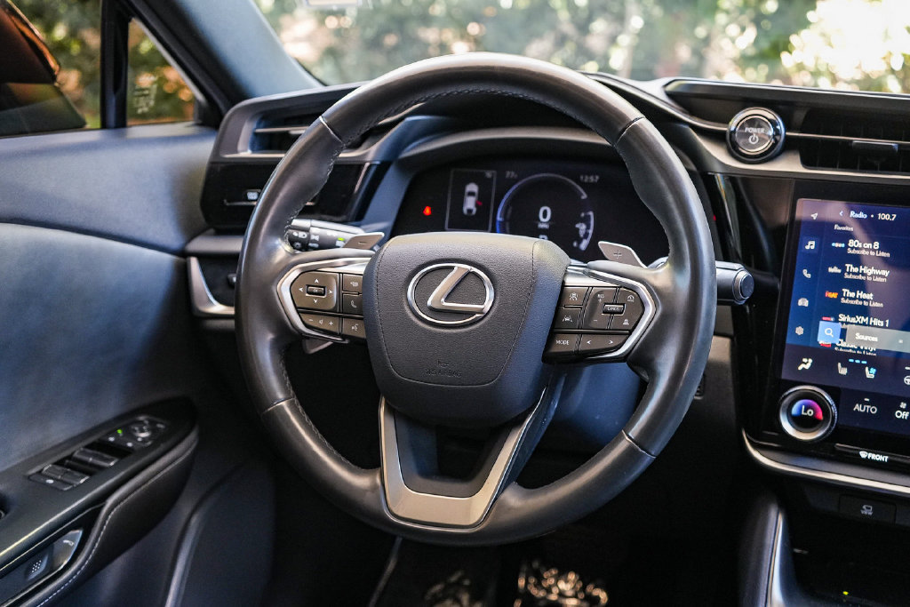 Used 2024 Lexus RZ 300e Premium FWD image 12