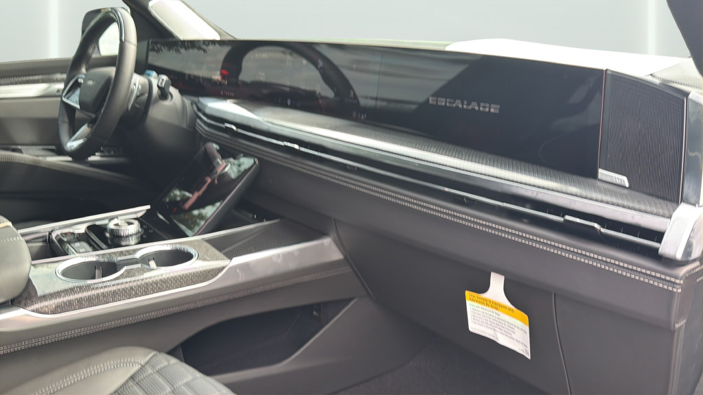 New 2026 Cadillac Escalade V AWD/4WD image 24