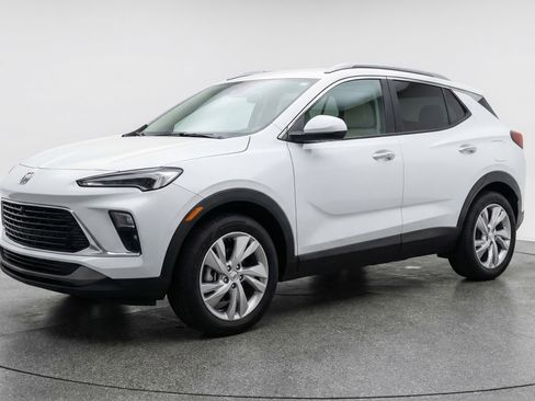 Used 2025 Buick Encore GX Preferred FWD image 3