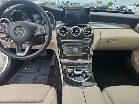 Used 2017 Mercedes-Benz C 300 4MATIC Sedan image 19