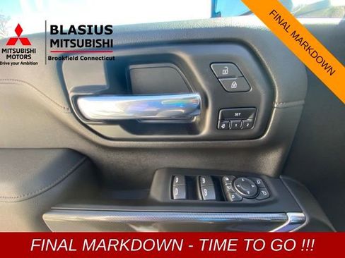 Used 2022 GMC Sierra 3500 AT4 w/ Gooseneck/5TH Wheel Package image 43