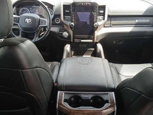 Used 2020 RAM 1500 Laramie RWD image 15