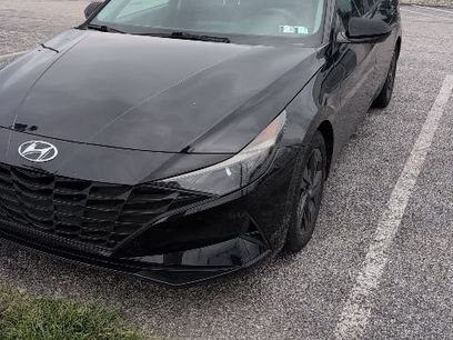 Used 2022 Hyundai Elantra SEL w/ Cargo Package