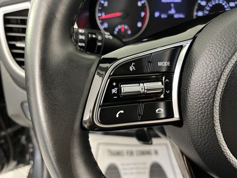 Used 2023 Kia Seltos S FWD image 19