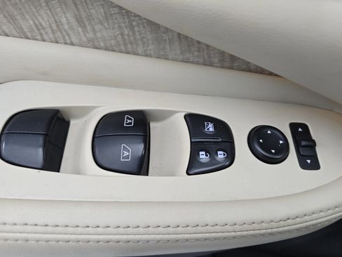 Used 2020 Nissan Murano SL w/ Cargo Package image 28